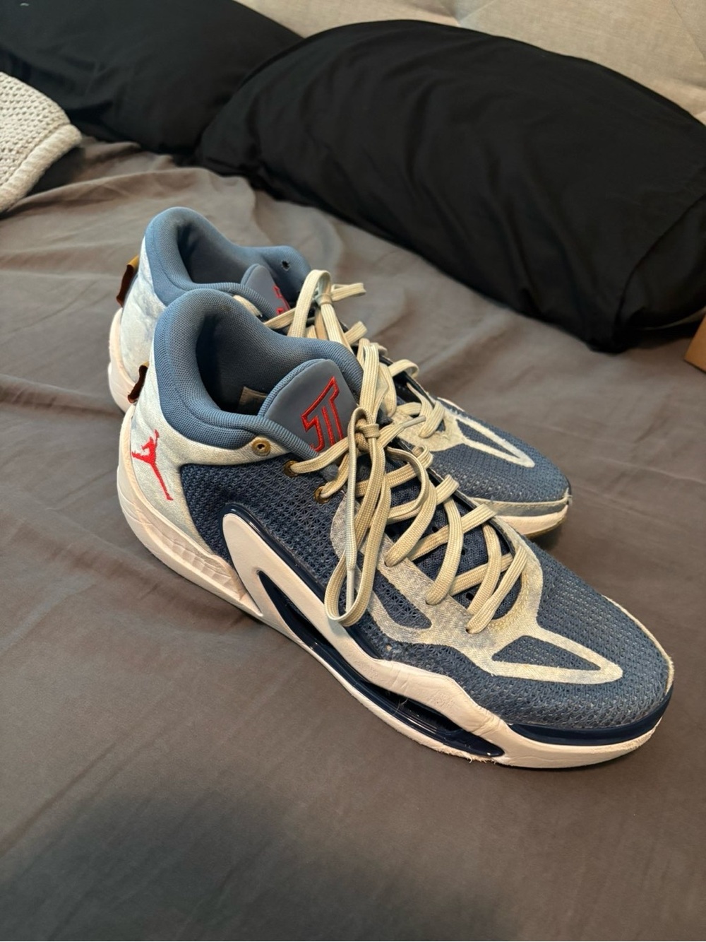 Tatum 1 Jordan Men’s Navy and White Low-Top Basketball Sneakers with Red Jumpman